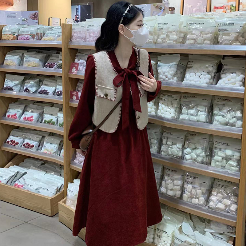 Red Dress and Vest Set with Doll Collar and Bow - Image 3