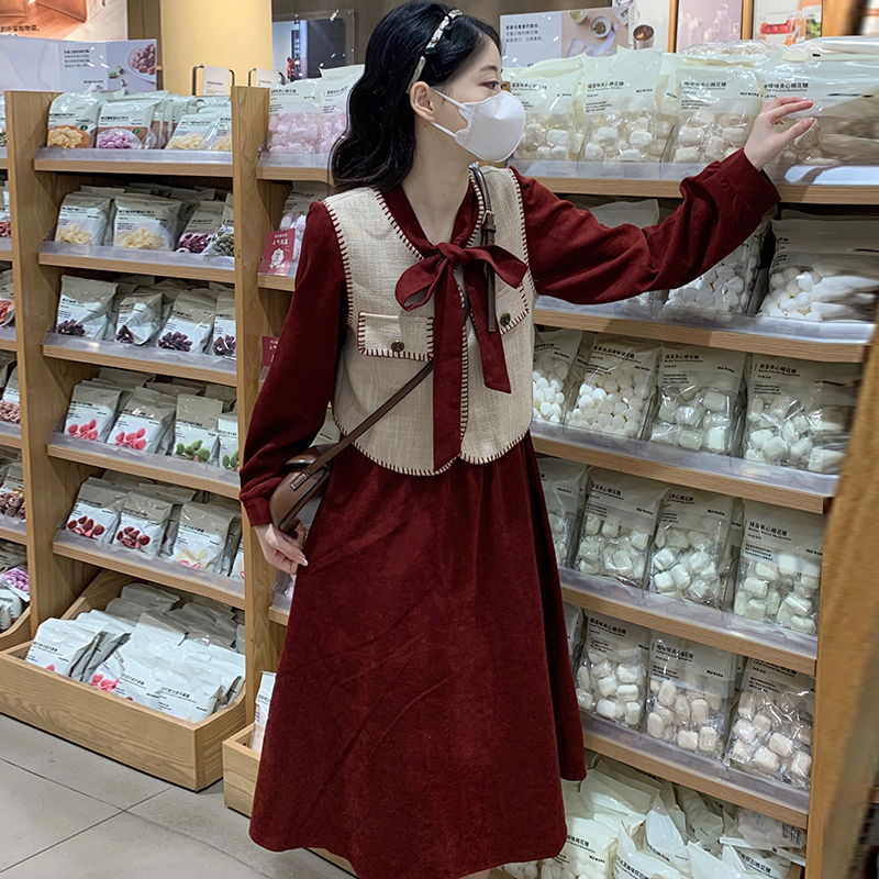 Red Dress and Vest Set with Doll Collar and Bow - Image 2