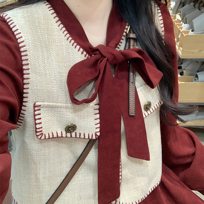 Red Dress and Vest Set with Doll Collar and Bow