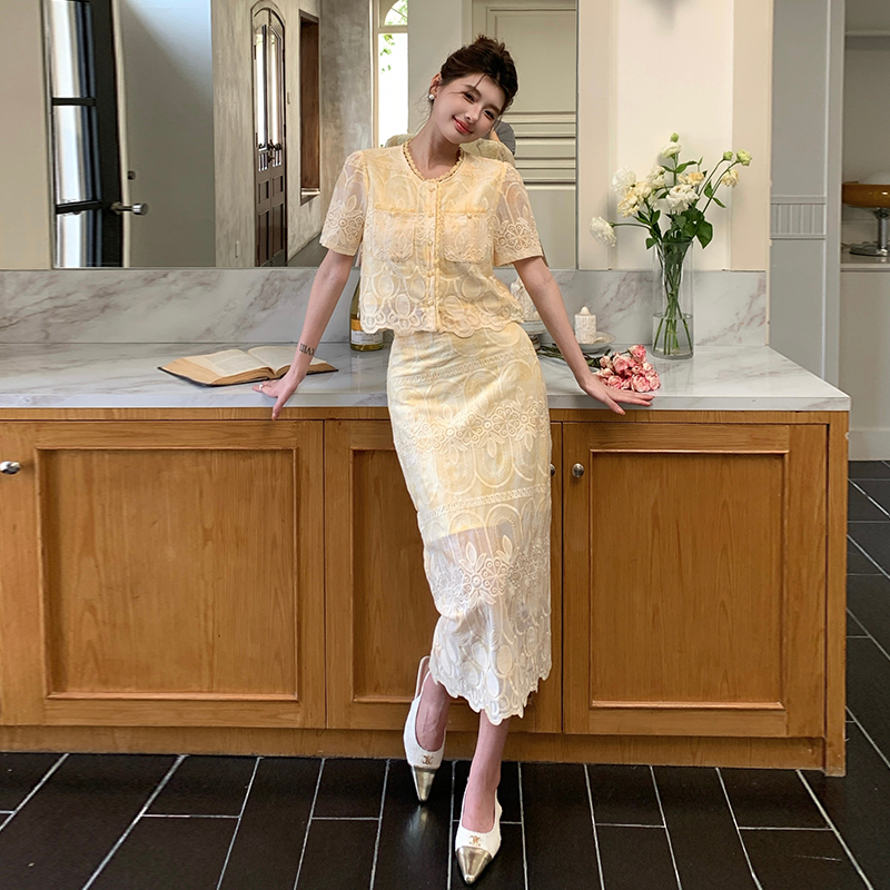 Petite Lace Embroidered Two-Piece Set with Cardigan Top and High-Waist Skirt - Style 4f79b6 - Image 3