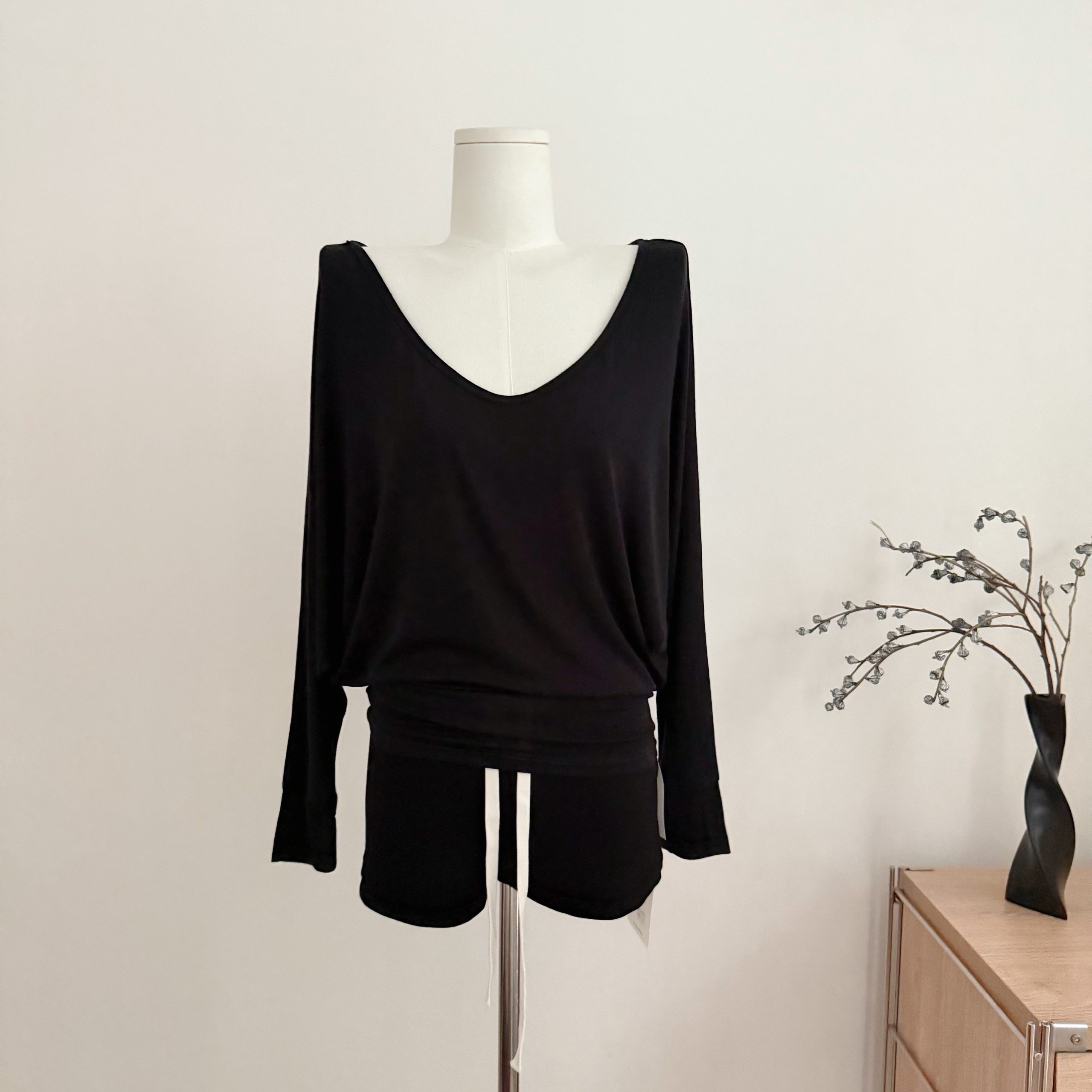 Women's Lyocell Linen V-Neck Batwing Sleeve Loose T-Shirt Summer Casual Top - Image 3