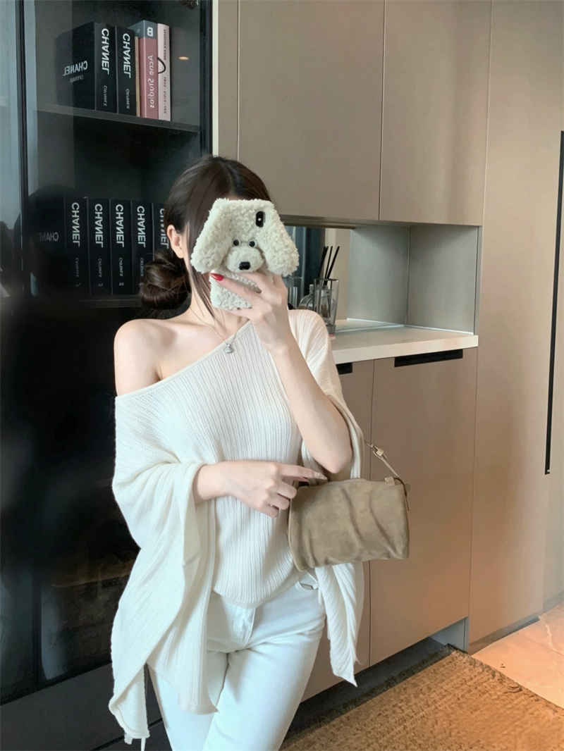 Women's Ribbed Batwing Sleeve Irregular Knit Sweater Striped Top - Image 4