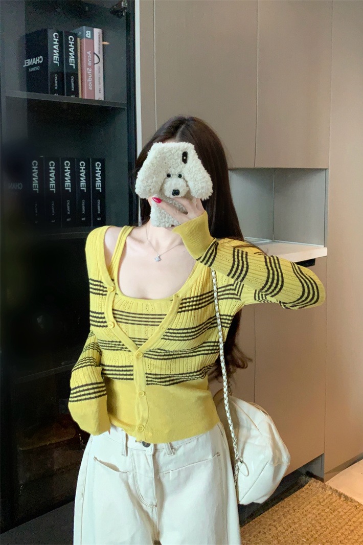 Korean Style Knit Striped Vest Cardigan Two-Piece Set for Women - Image 5